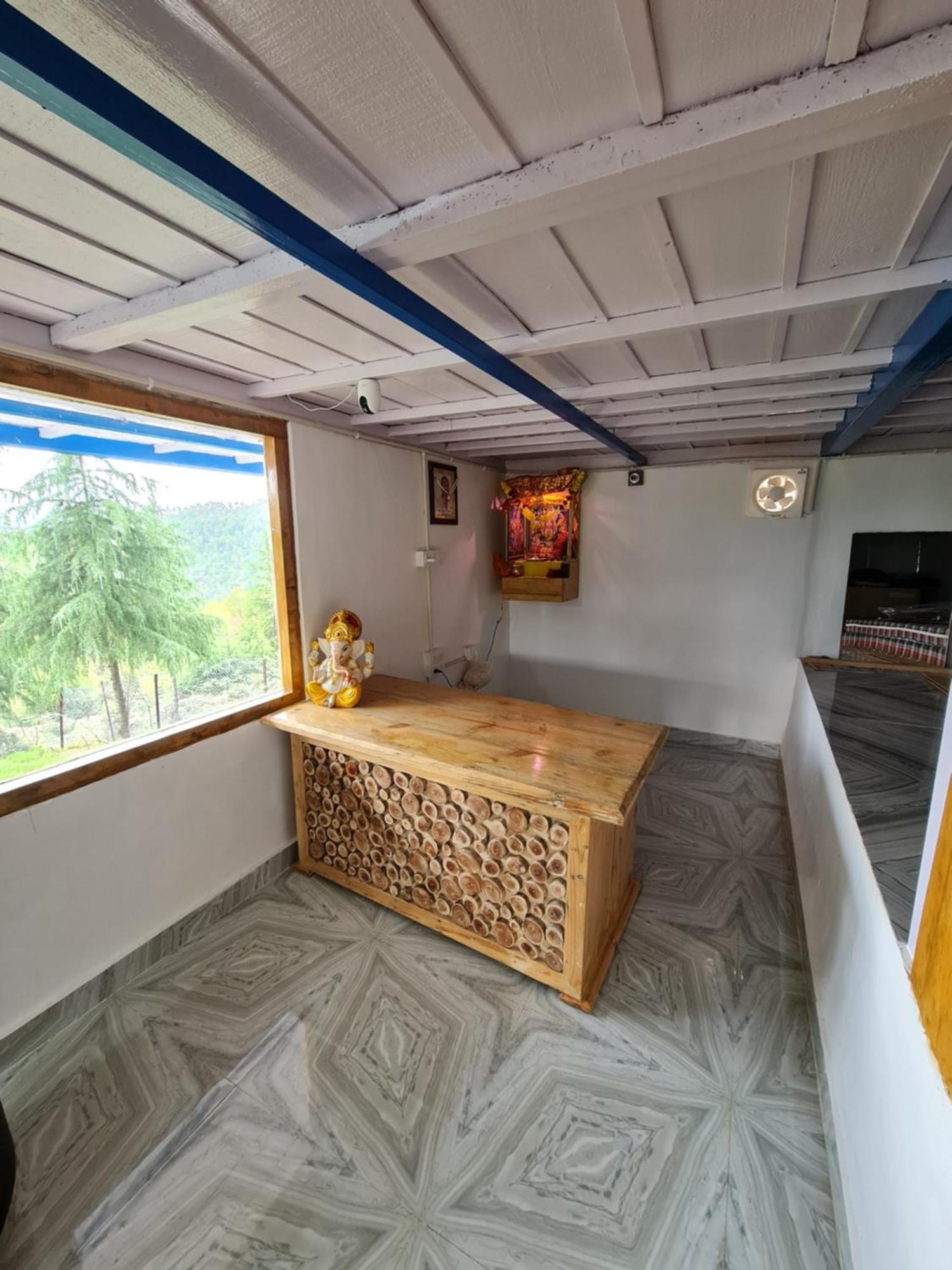 The Roots Homestay Almora Zewnętrze zdjęcie