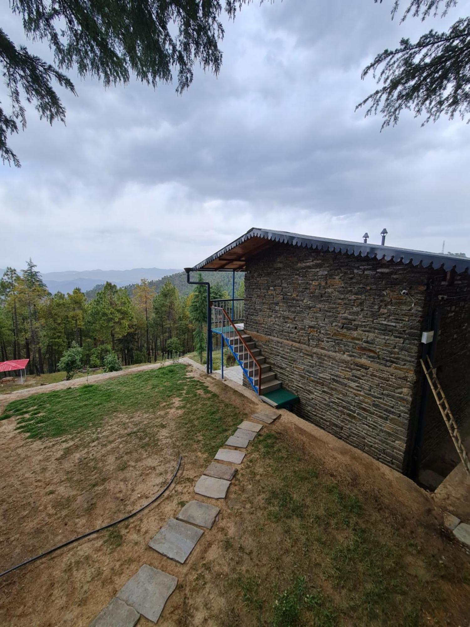 The Roots Homestay Almora Zewnętrze zdjęcie