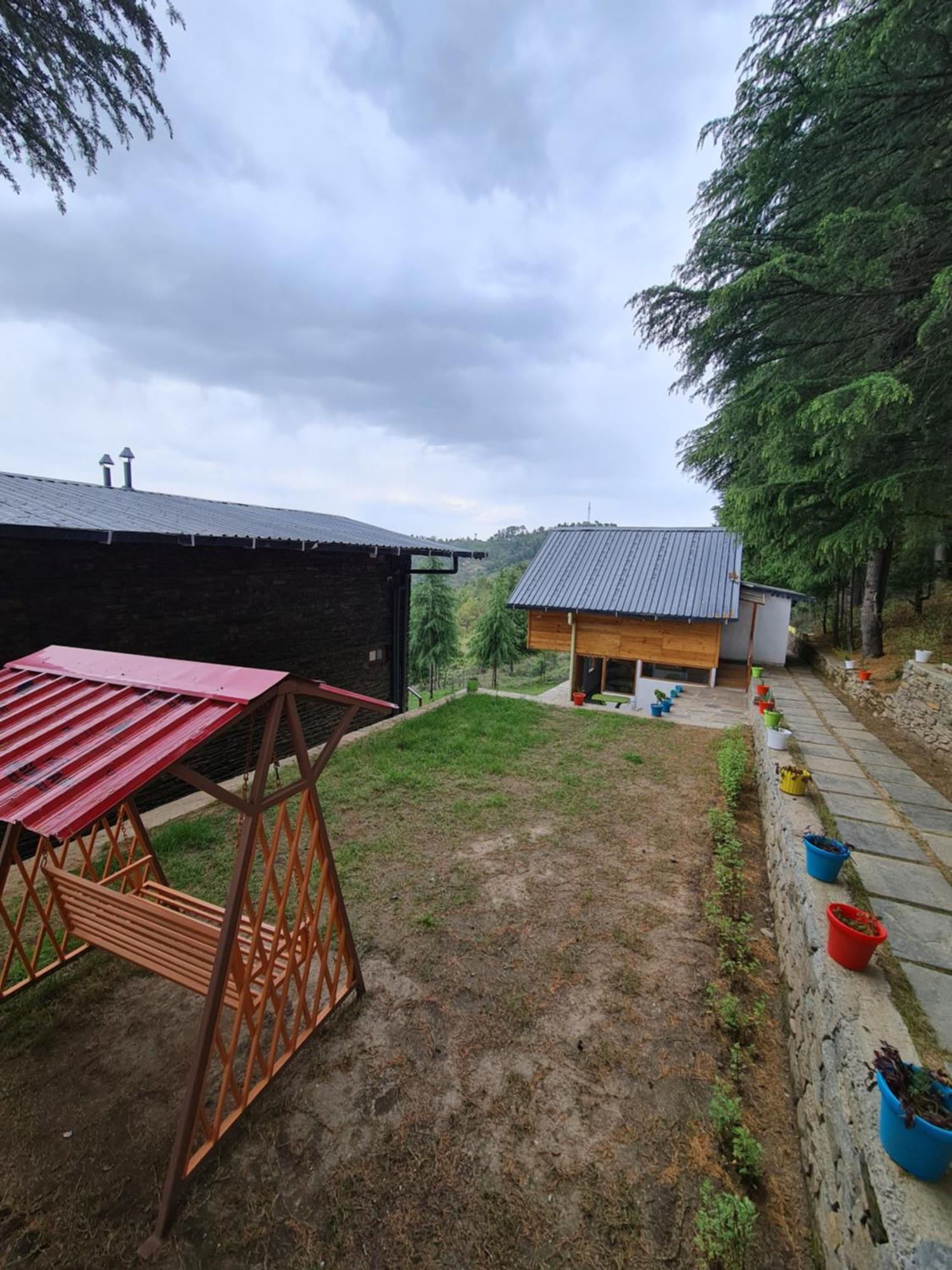 The Roots Homestay Almora Zewnętrze zdjęcie
