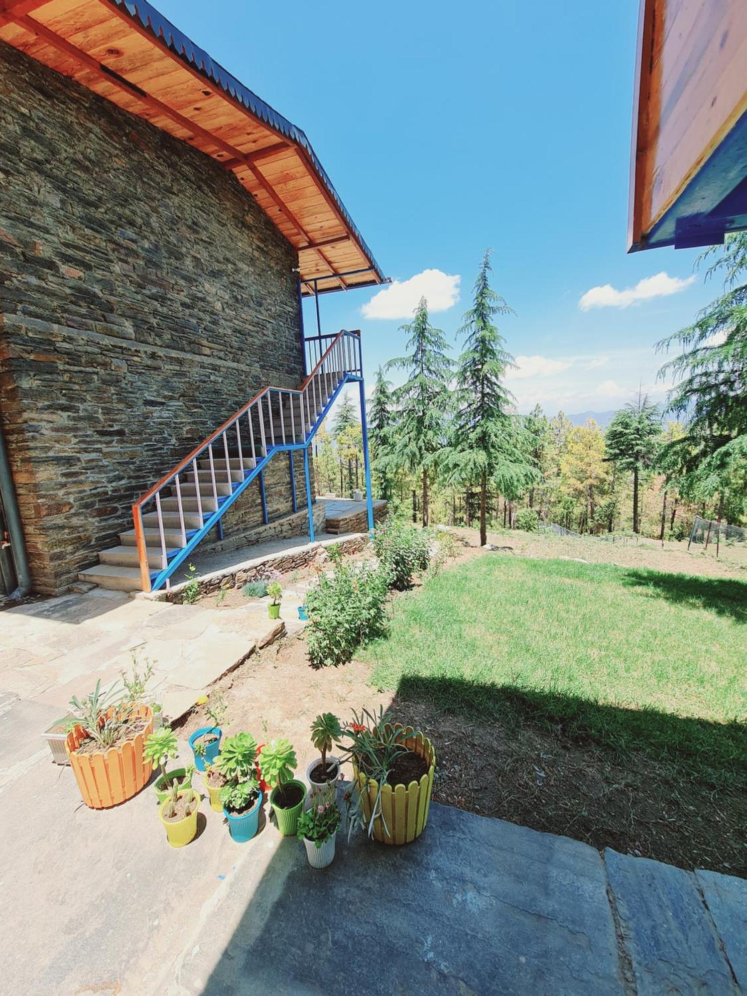 The Roots Homestay Almora Zewnętrze zdjęcie